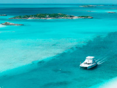 Moorings 514PC cruising in the Exumas, Bahamas